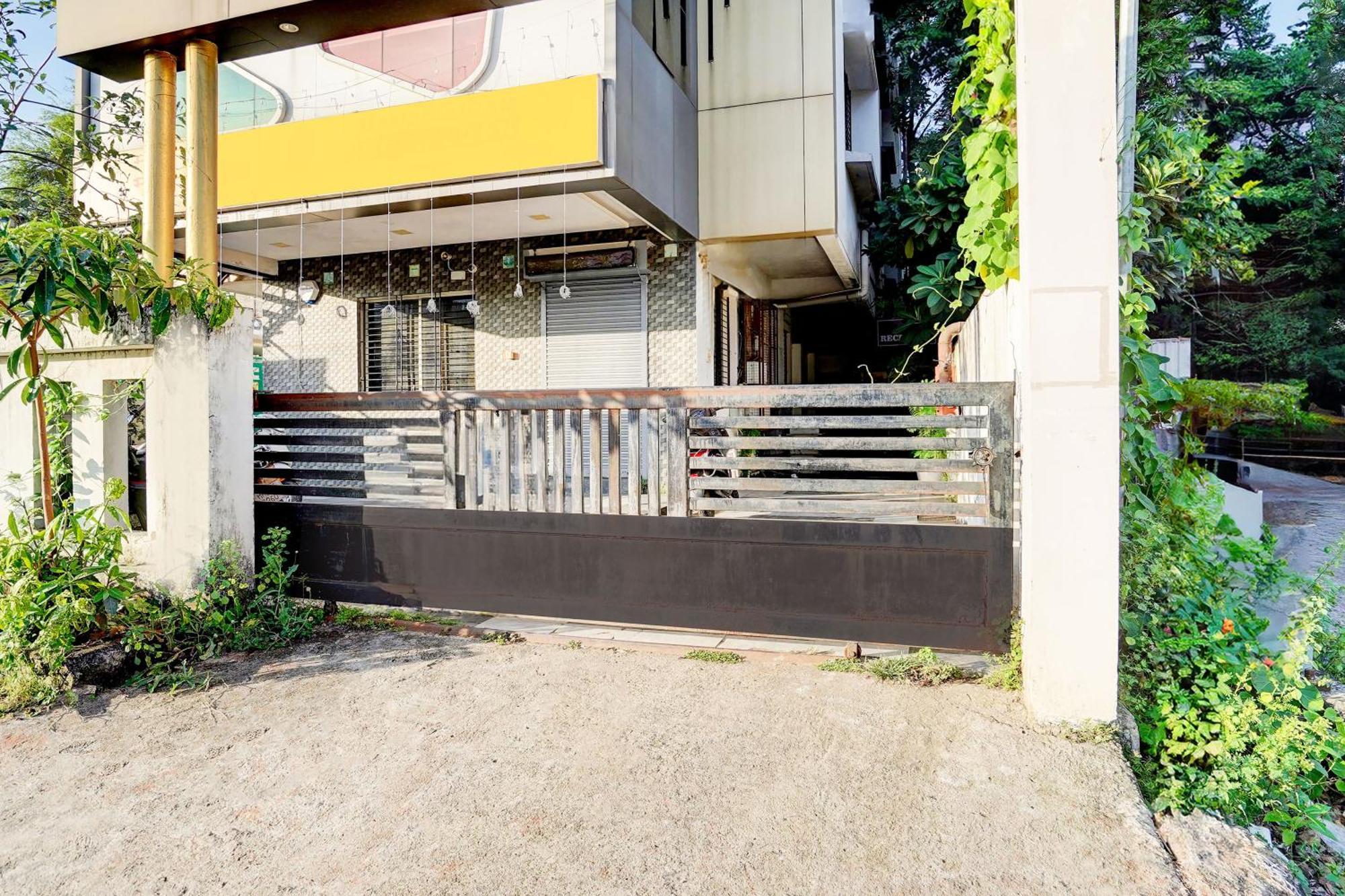 Super Hotel O Katol Road Friends Colony Nagpur Luaran gambar